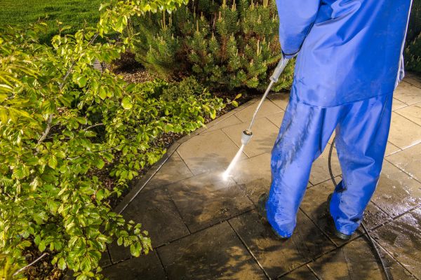 Cost of Hardscape Cleaning in Provo