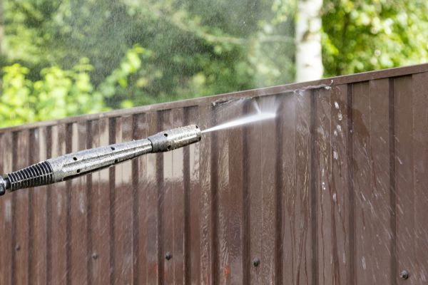 Cost of Vinyl Fence Cleaning in Provo