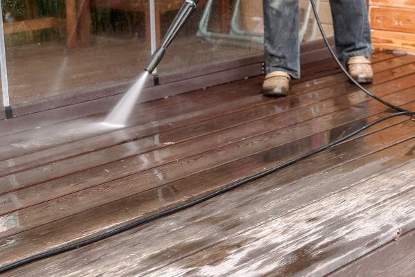Cost of Pool Deck Power Washing in Provo