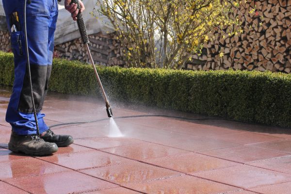 Cost of Driveway Pavers Cleaning in Provo