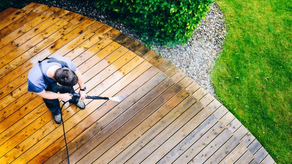 Cost of Deck Pressure Cleaning in Provo
