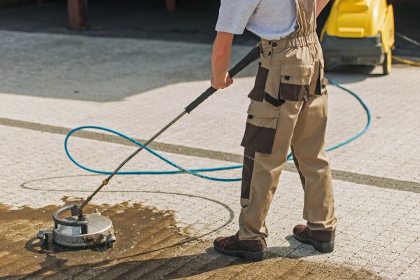 Cost of Townhouse Driveway Cleaning in Provo