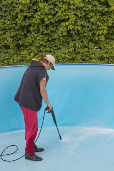Cost of Pool Pressure Washing in Provo