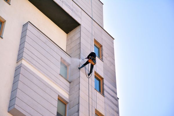 Cost of Apartment Pressure Cleaning in Provo